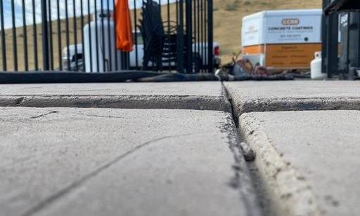 61e5886d0b02a_lft-and-level-pool-deck-before